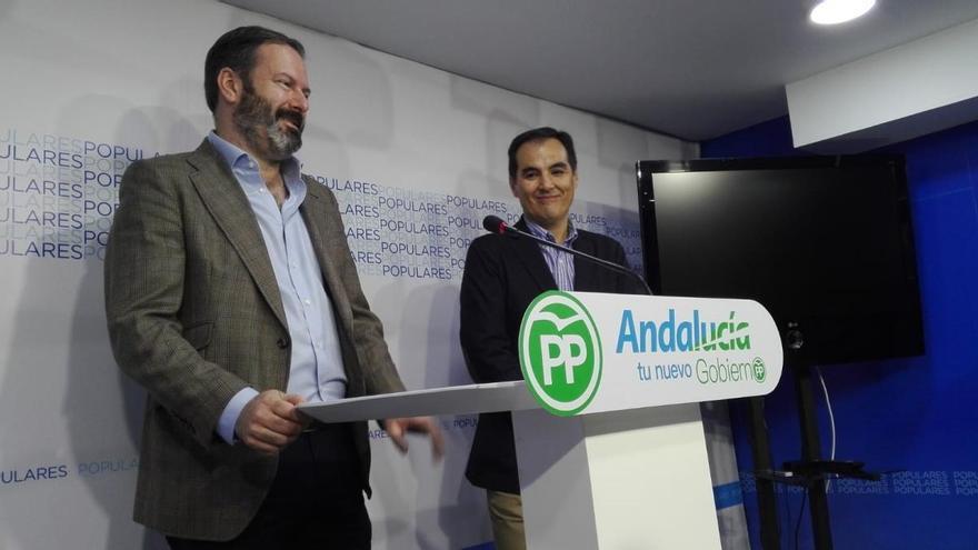 Molina asegura que Nieto tiene &quot;un perfil para ocupar muchos puestos&quot; en el próximo Gobierno andaluz