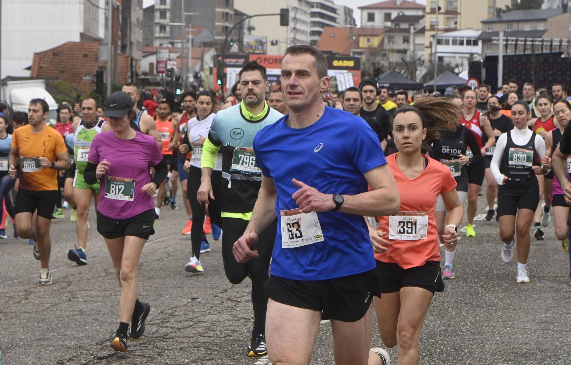 A toda velocidad por Porriño: casi 800 corredores y una atleta olímpica en lo más alto