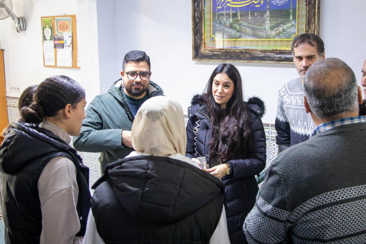 EN IMÁGENES | Jornada de convivencia en la Mezquita de Badajoz