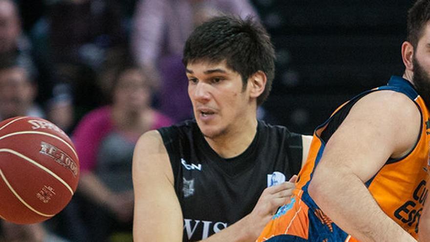 Marko Todorovic, junto a Bojan Dubljevic.