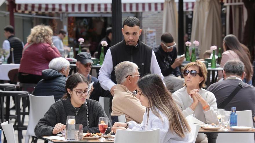 Ni más poder adquisitivo ni más ahorro: la inflación ‘se come’ la subida de los salarios de los trabajadores murcianos