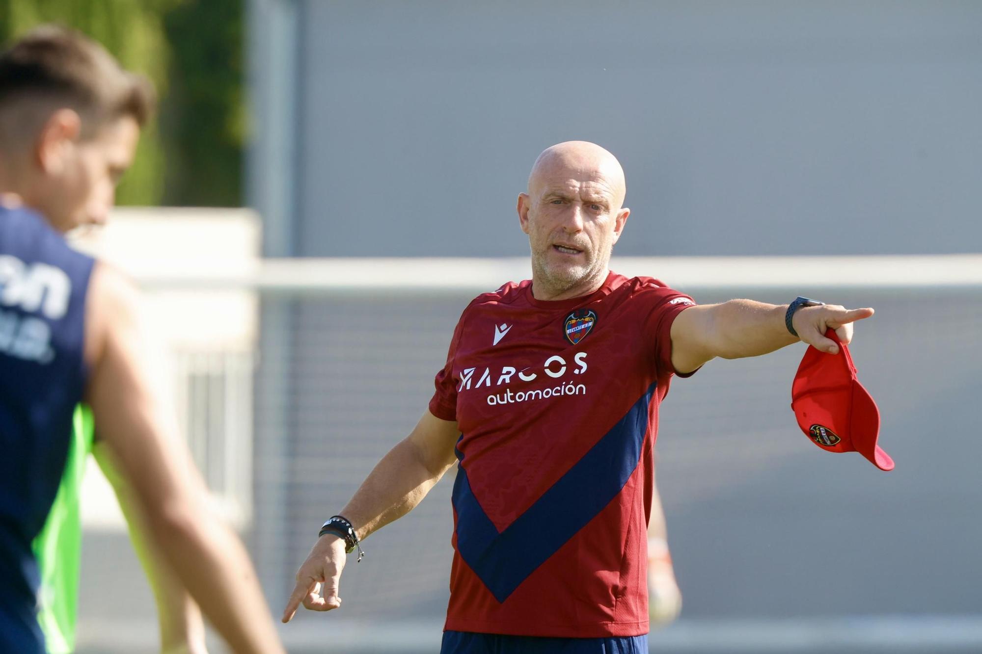 Calero ya pone en práctica la fórmula para regresar a primera división
