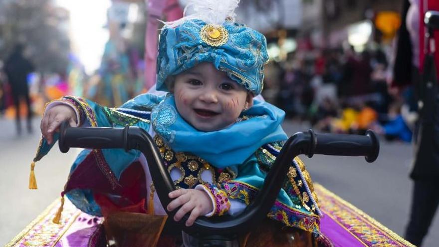 Desfile de comparsas infantiles