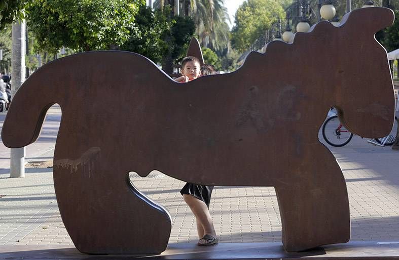 Las esculturas de Méjica toman el paseo de la Victoria