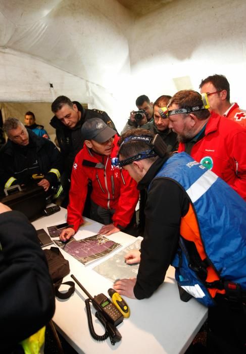 Simulacro de búsqueda de un desaparecido en Lugones