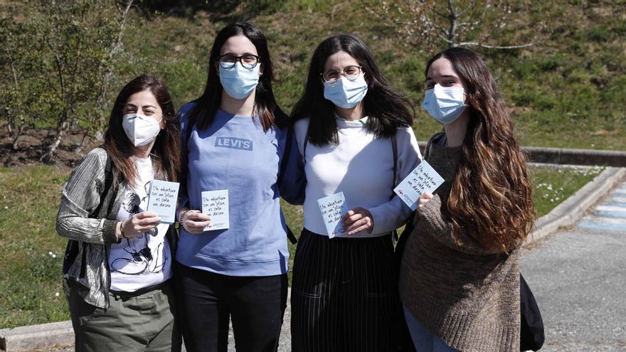 Desde la derecha, Iria Piñeiro, Miriam Barreiro, Soraya Valverde y Ángela Iglesias. // Pablo Hernández