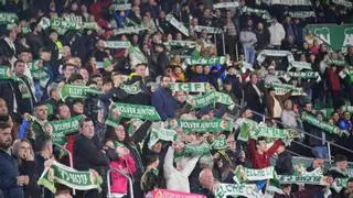 La afición del Elche llenará este domingo de colorido Cartagena