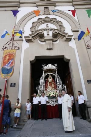 Representación del hallazgo de la Virgen de Candelaria por los guanches 2016