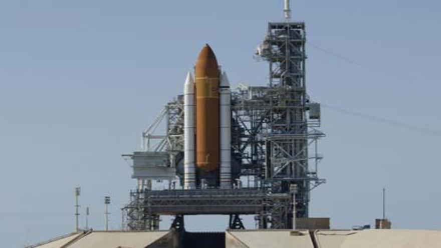 La NASA aplaza al 8 de mayo el lanzamiento del Endeavour
