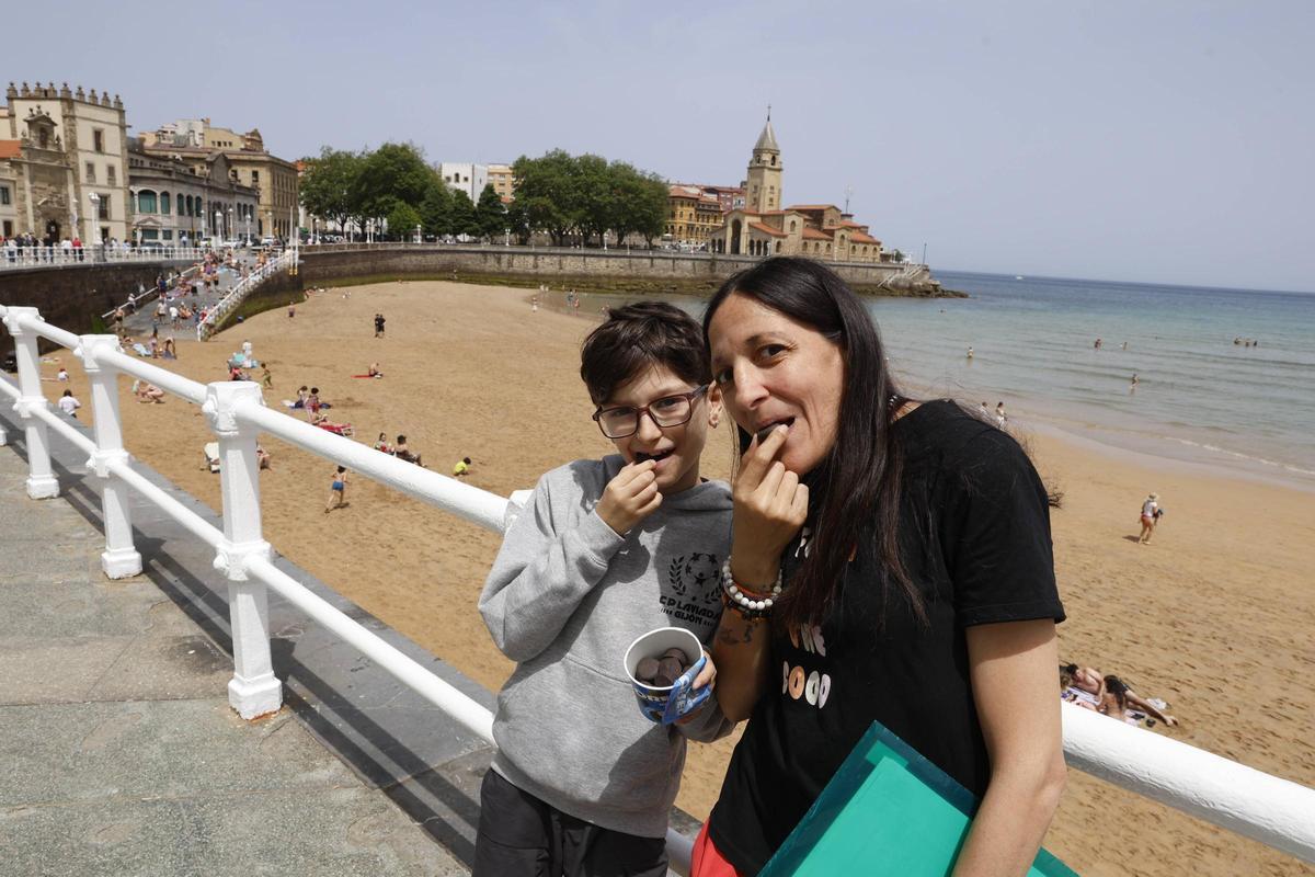 EN IMÁGENES: Asturias bate su récord histórico de calor en un mes de mayo EN IMÁGENES: Asturias bate su récord histórico de calor en un mes de mayo
