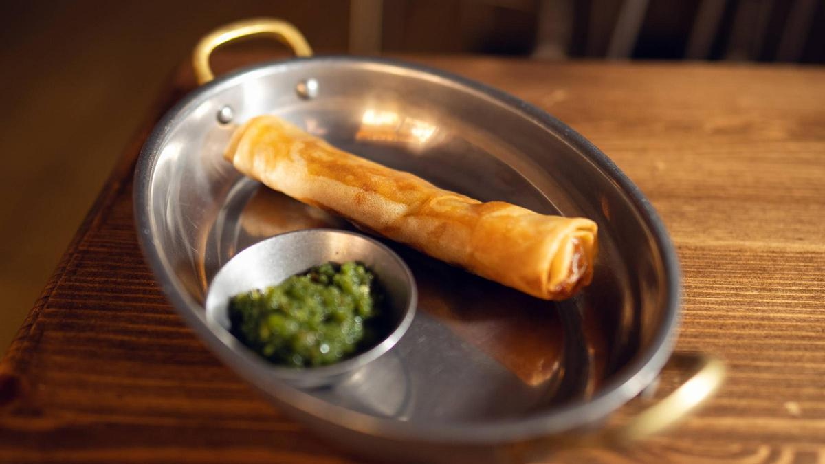 El rollito crujiente de 'capipota' de Bitxo.
