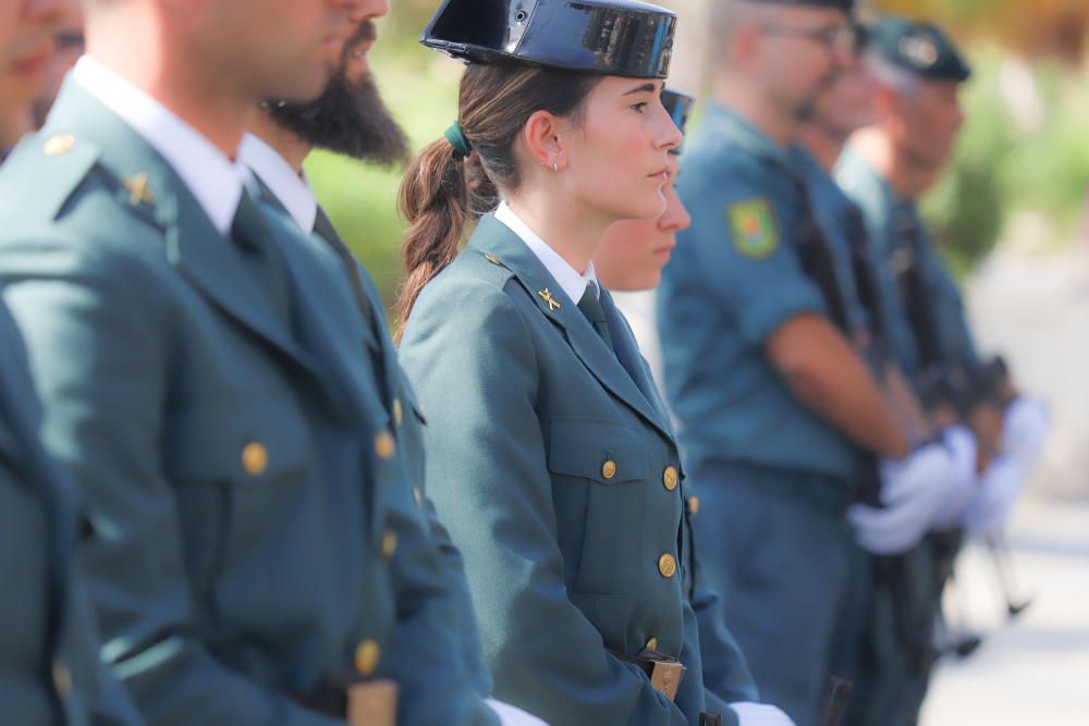 La Guardia Civil recibe un homenaje en Torrevieja