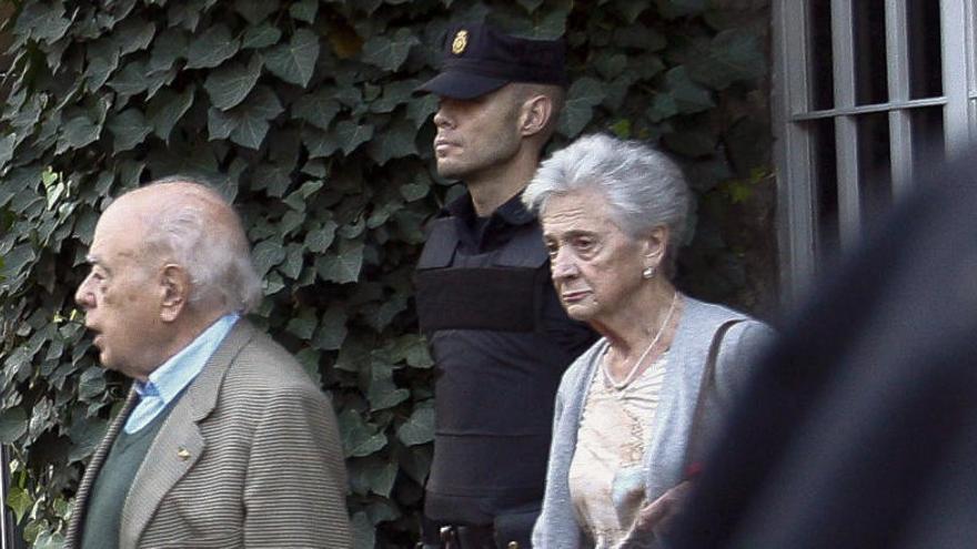 Jordi Pujol y su mujer Marta Ferrusola.