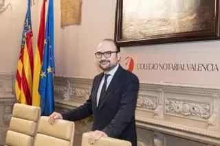 «Cuando se trata de decisiones importantes es aconsejable ir al notario»