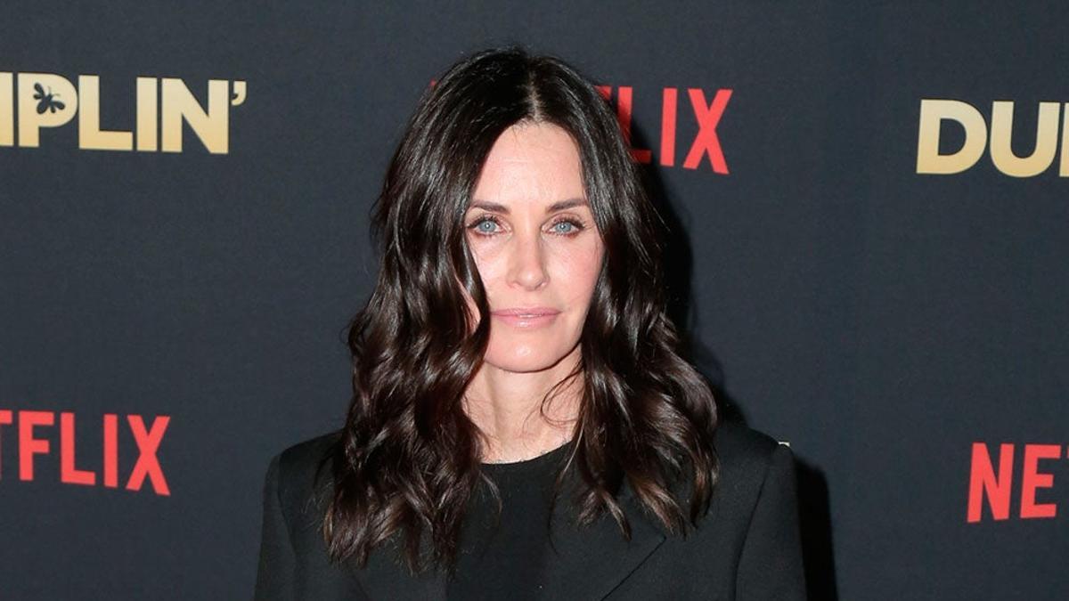 Courteney Cox está aprovechando para darse un maratón de 'Friends' durante el confinamiento