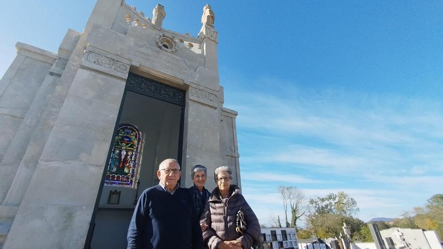 Noreña repara el panteón de Pedro Alonso Bobes, gran benefactor del concejo a comienzos del siglo XX