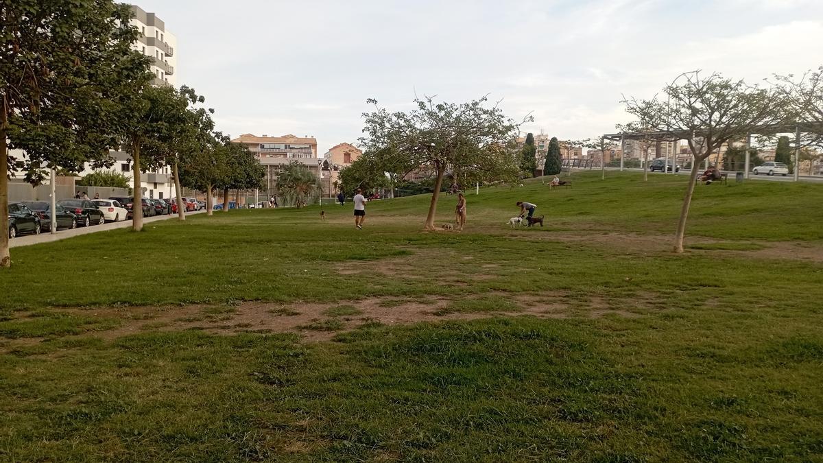 Una vista de la nueva zona verde de la Cruz del Humilladero, el mes pasado.