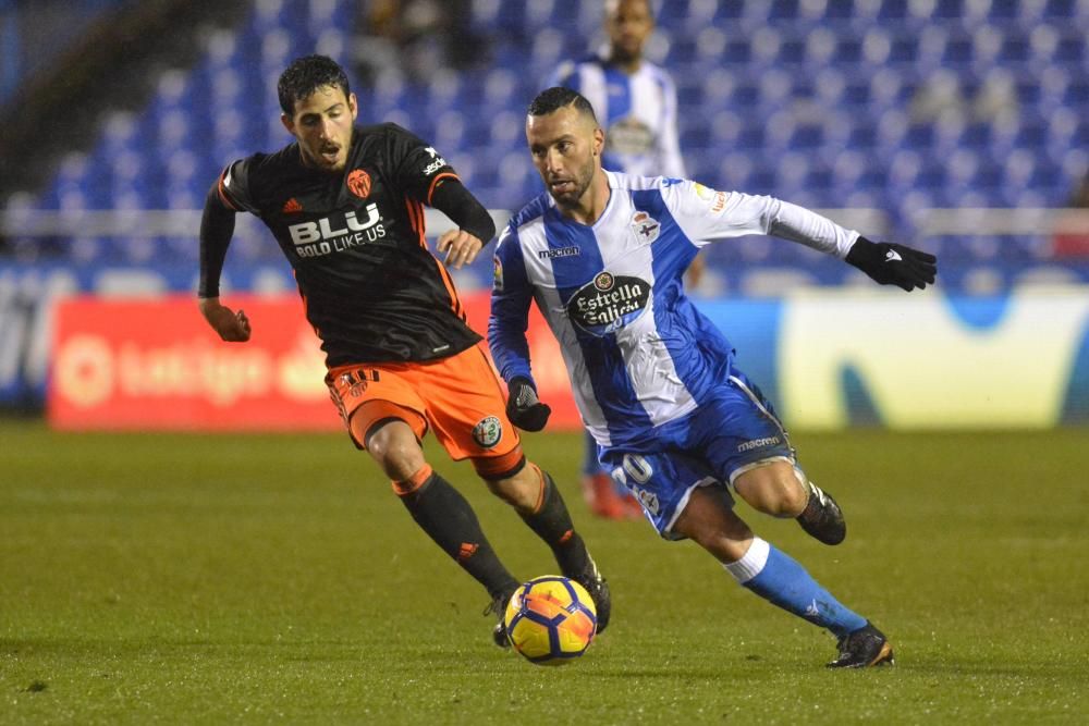 El Dépor cae en Riazor ante el Valencia