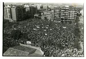 Celebració de la Diada a Sant Boi de Llobregat, el 1976.