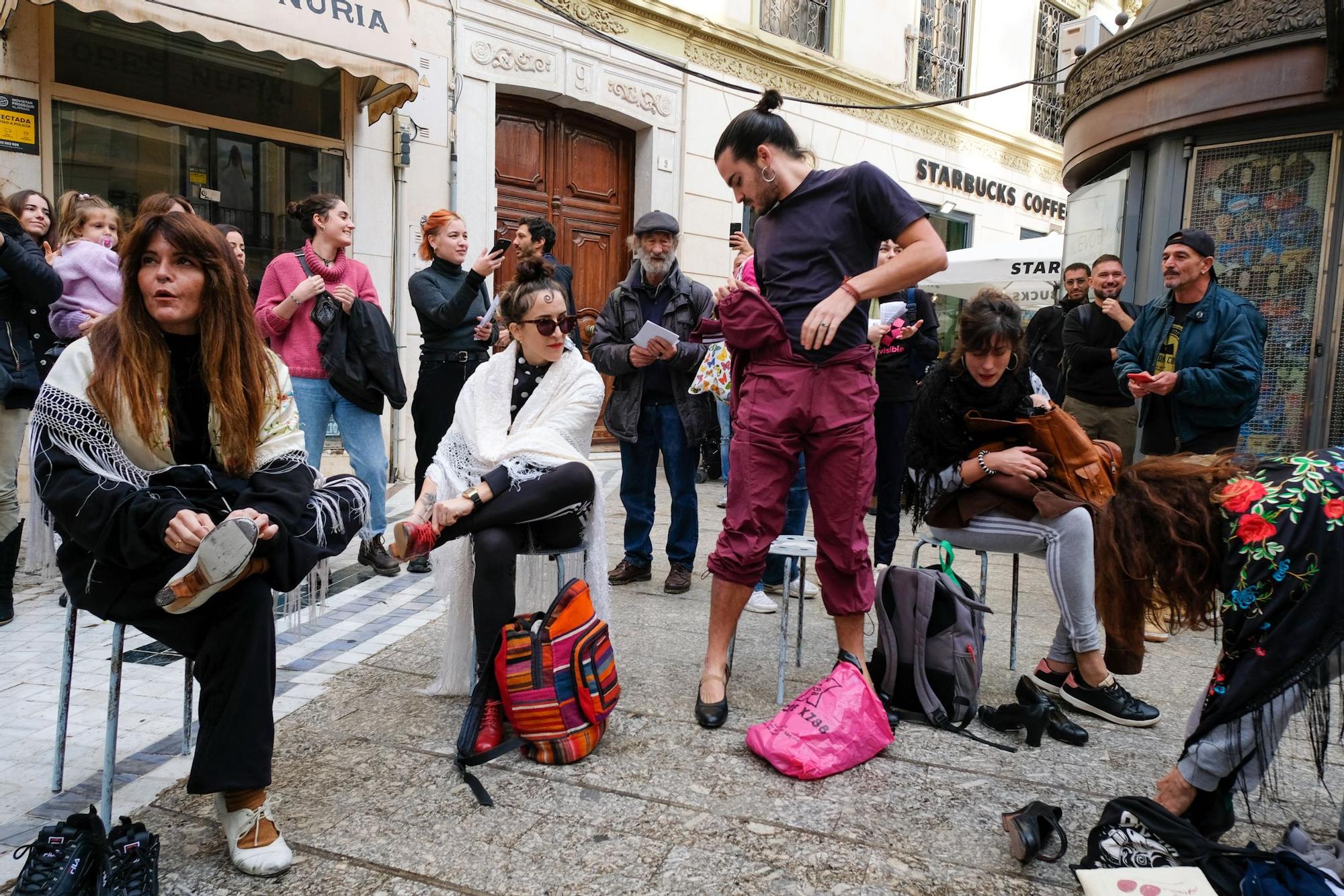 Manifestación contra el desalojo de La Casa Invisible