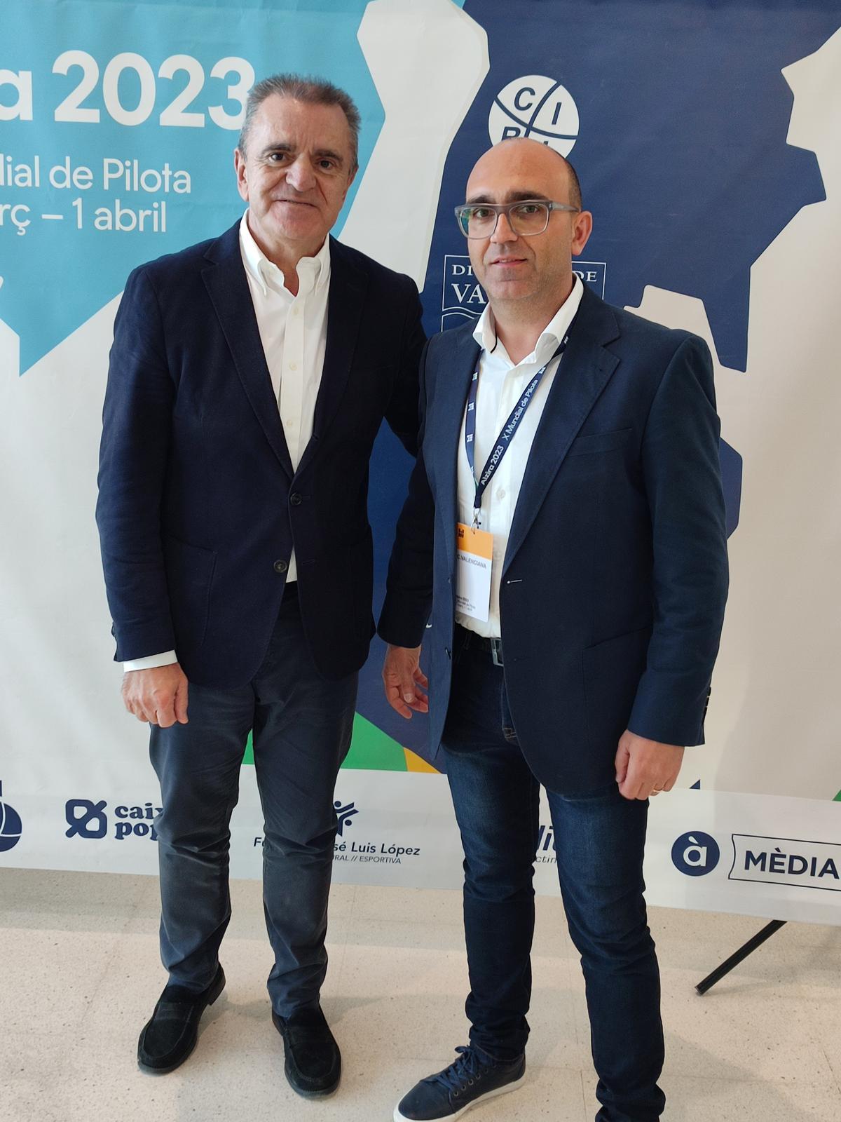 José Manuel Franco i Vicent Molines, durant l'acte d'inauguració.