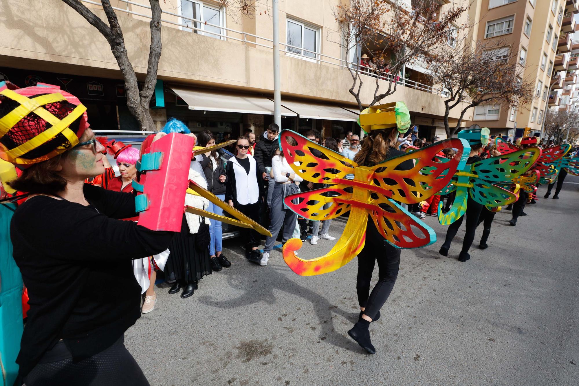 Todas las imágenes de la rúa del Carnaval de Ibiza 2023