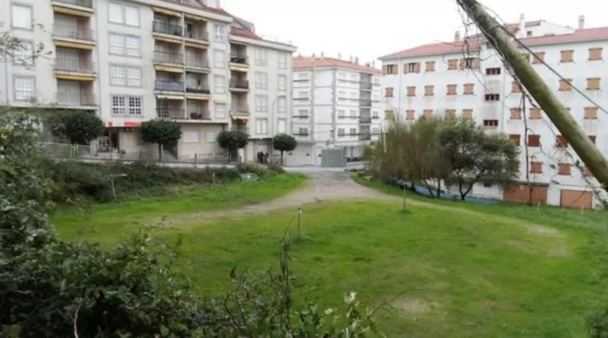 Terrenos  de la Rúa das Cunchas