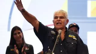Mulino, sucesor del inhabilitado Martinelli, es el nuevo presidente provisional de Panamá