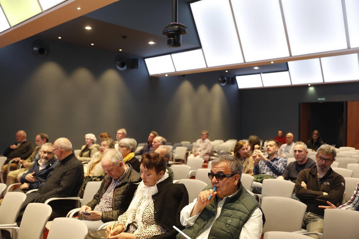 Intervención de Gloria Rodríguez en la XI Semana de la Ciencia "Margarita Salas" Intervención de Gloria Rodríguez en la XI Semana de la Ciencia "Margarita Salas"