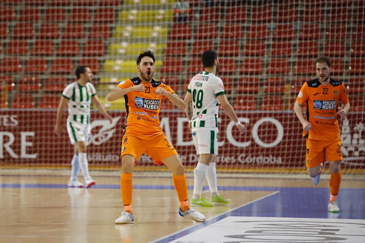 Las imágenes de la victoria del Córdoba Futsal ante el Burela