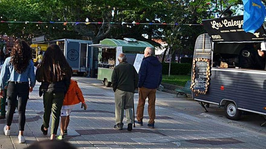 Arranca &quot;Come y calle&quot; con un variado recorrido gastronómico