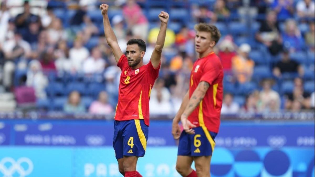 Eric Garcia celebra la victoria de España en el debut en los Juegos Olímpicos ante Uzbekistán