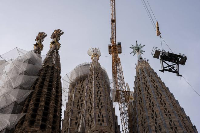 La Sagrada Família de Barcelona inaugurará la torre central y la fachada de Provença en 2026