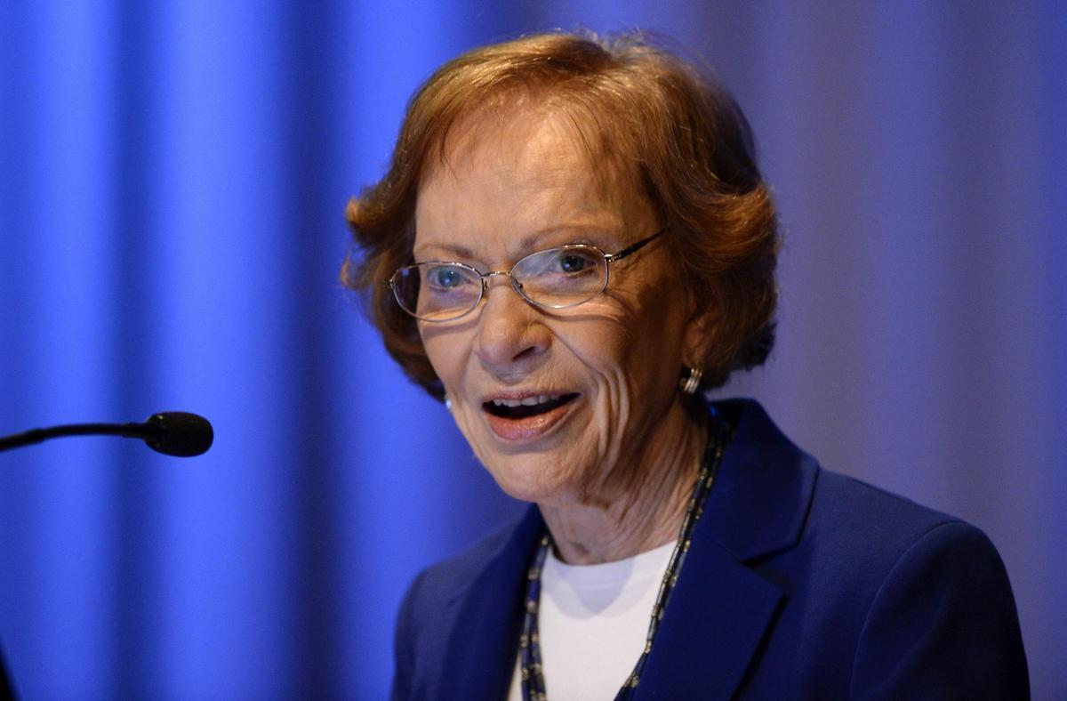 Muere a los 96 años la ex primera dama de EE.UU. Rosalynn Carter .