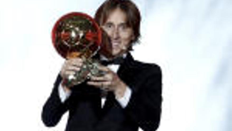 Luka Modric  guanya la Pilota d&#039;Or per davant  de Cristiano     i Griezmann