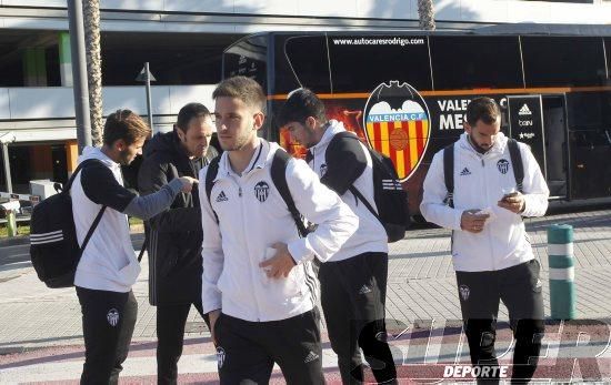 Viaje tenso del Valencia CF a Pamplona