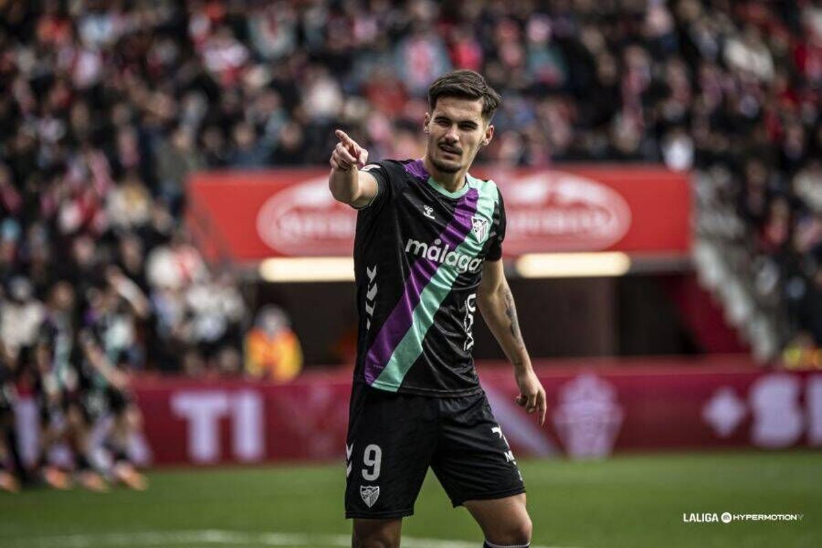 Liga Hypermotion 2025 - 2026: Sporting de Gijón - Málaga CF