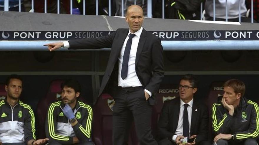 Zidane no da el título por perdido