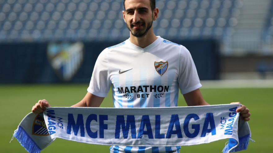 José Rodríguez, durante su primer día como malaguista en el entrenamiento y en su presentación.