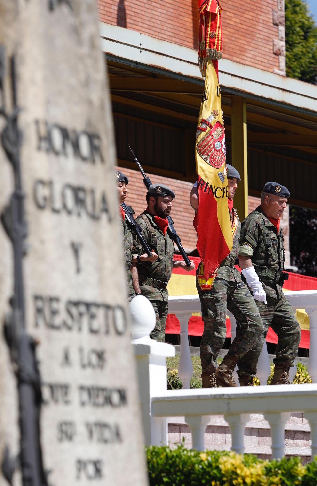 En imágenes: Los actos conmemorativos del aniversario de la Brilat Galicia VII, en el acuartelamiento Cabo Noval