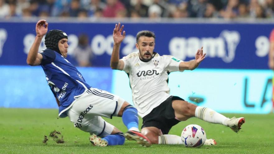 En busca del equilibrio y del paso pendiente: el Oviedo se enfrenta al reto de Albacete