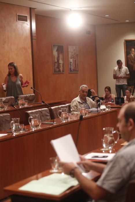 Pleno municipal en el Ayuntamiento de Avilés