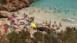 Caló des Moro | Las redes sociales convierten lugares paradisiacos en auténticos hormigueros