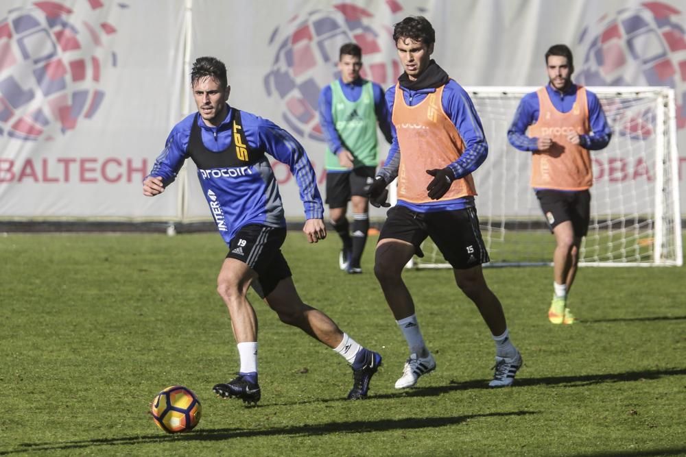 Entrenamiento del Real Oviedo en El Requexón