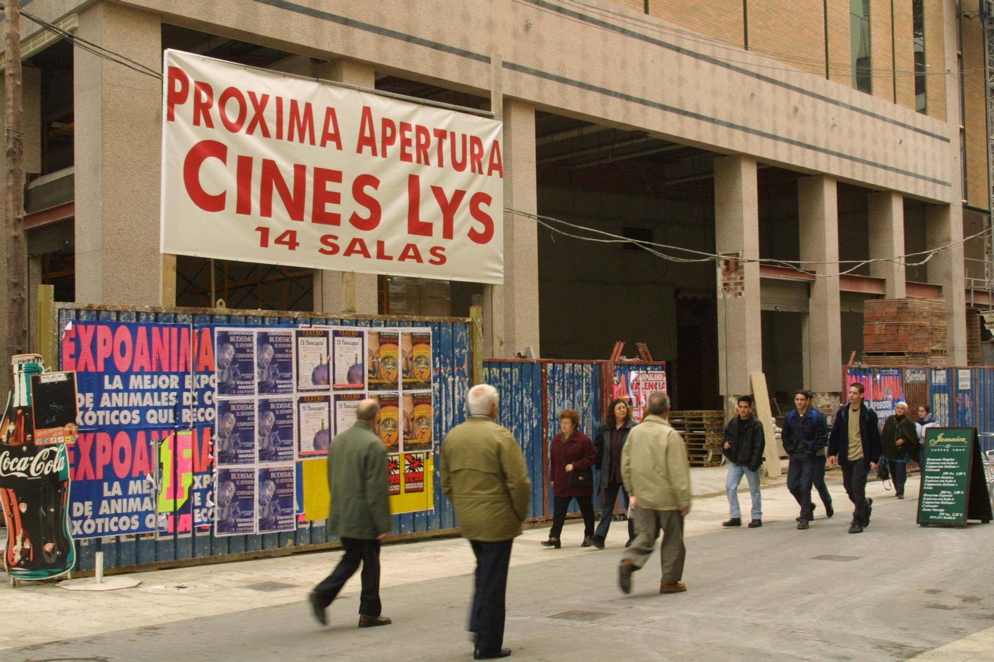 Casi dos décadas de Cine Lys en imágenes