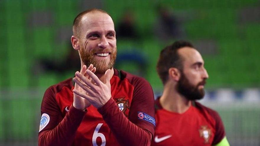 El Fútbol Emotion ficha a Cary, un doble campeón de Europa