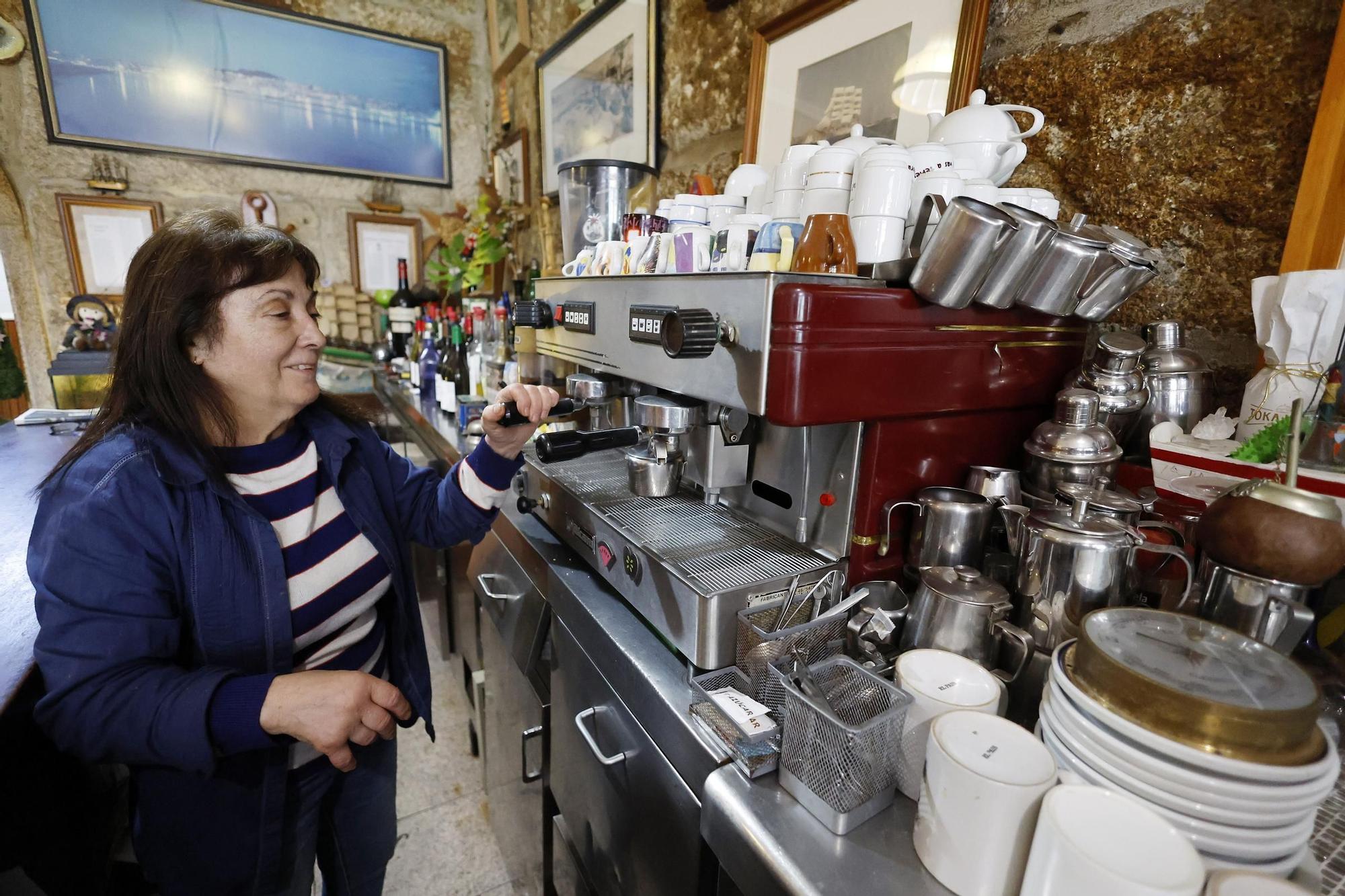 El histórico bar vigués Casa Roucos cerrará por la urbanización de Barrio do Cura