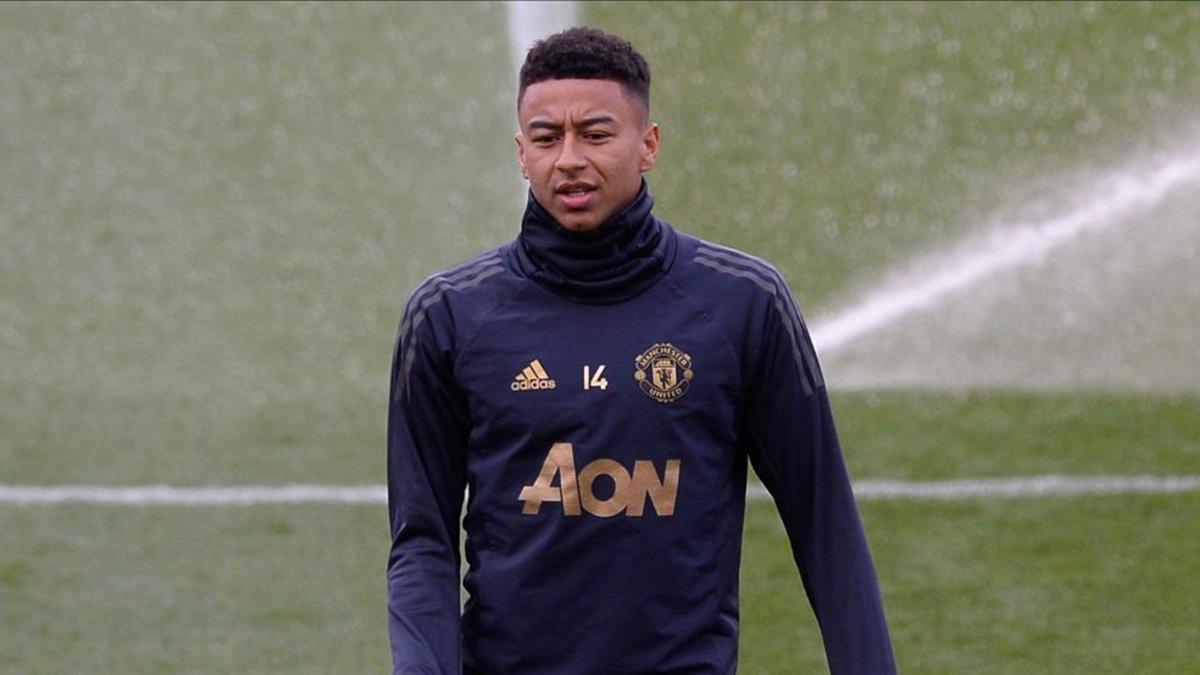 El Manchester United, molesto con Jesse Lingard tras contratar a Raiola