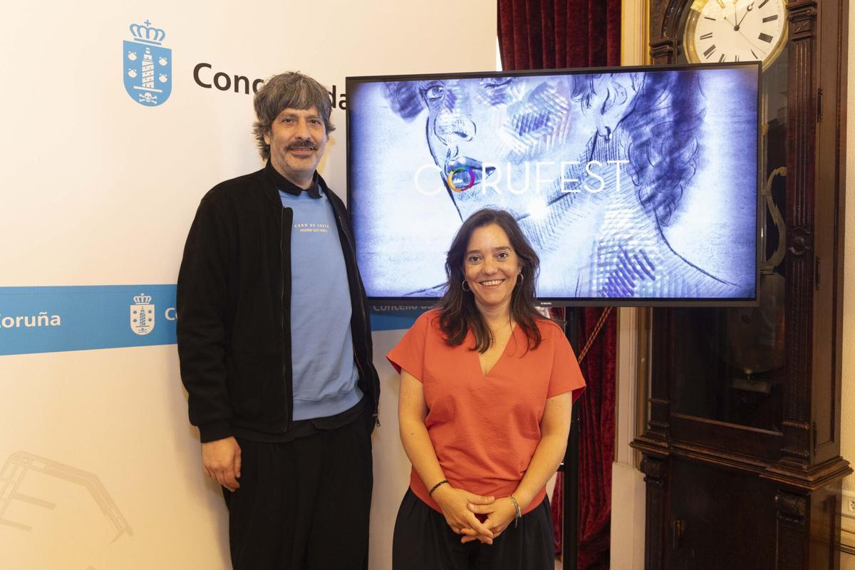 Xosé Leis e Inés Rey en el acto de presentación del Corufest