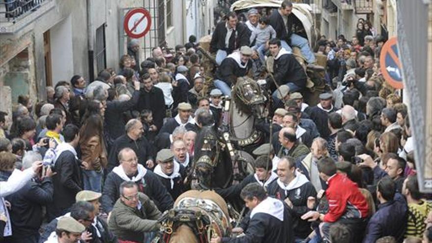 Libro de fiestas de Castellón TODOS LOS DOMINGOS FASCÍCULO